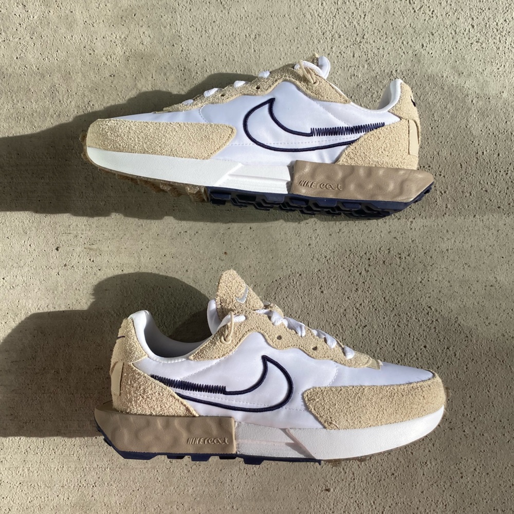 Nike Fontanka Waffle Tennis Shoes